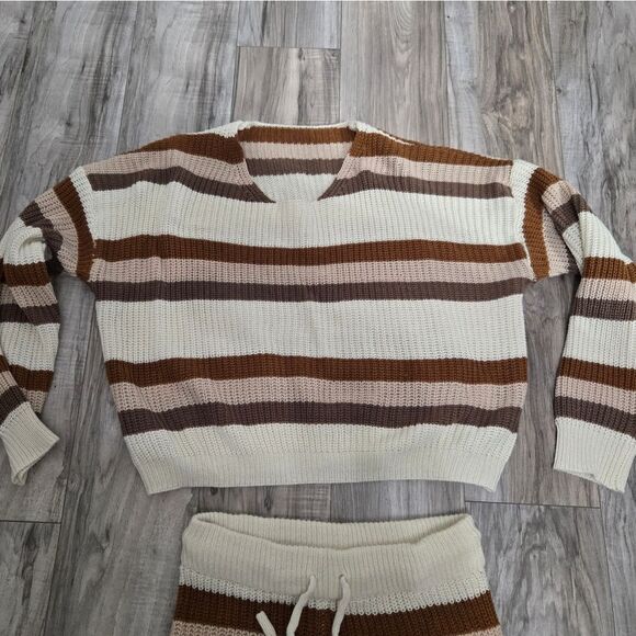 Shein 2 Piece Knitted Shorts And Sweater Striped Sz M - Picture 6 of 11
